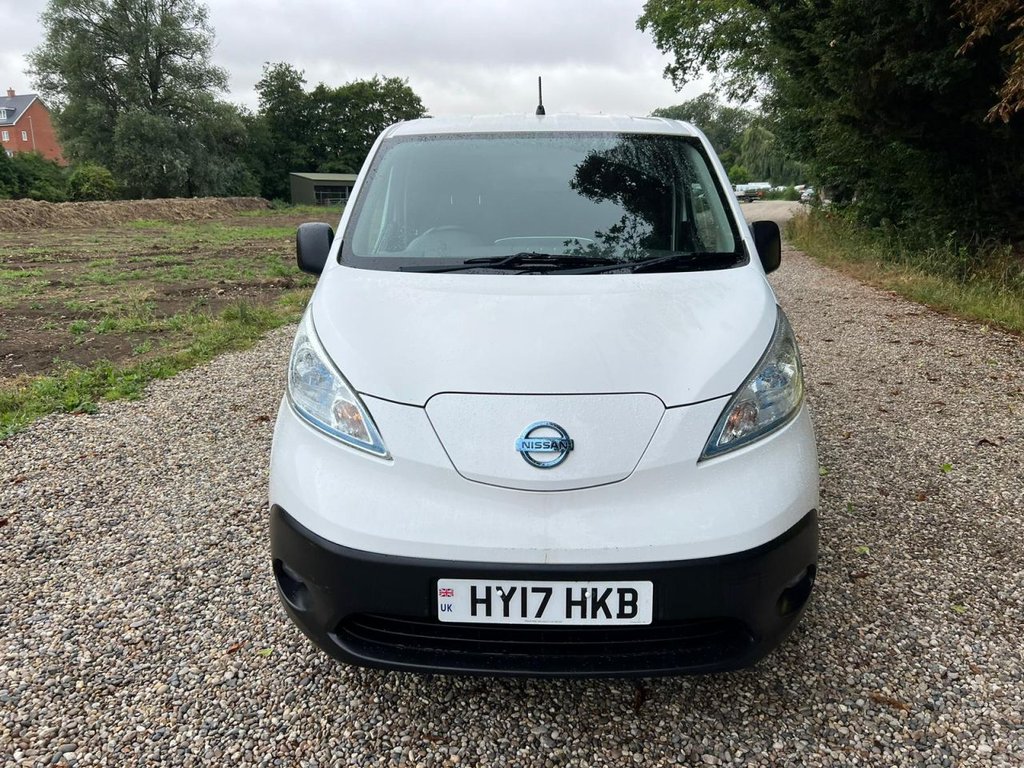 Nissan eNV200