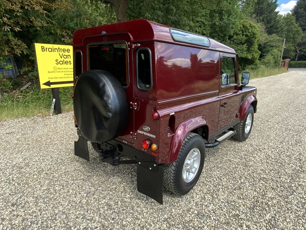Land Rover Defender