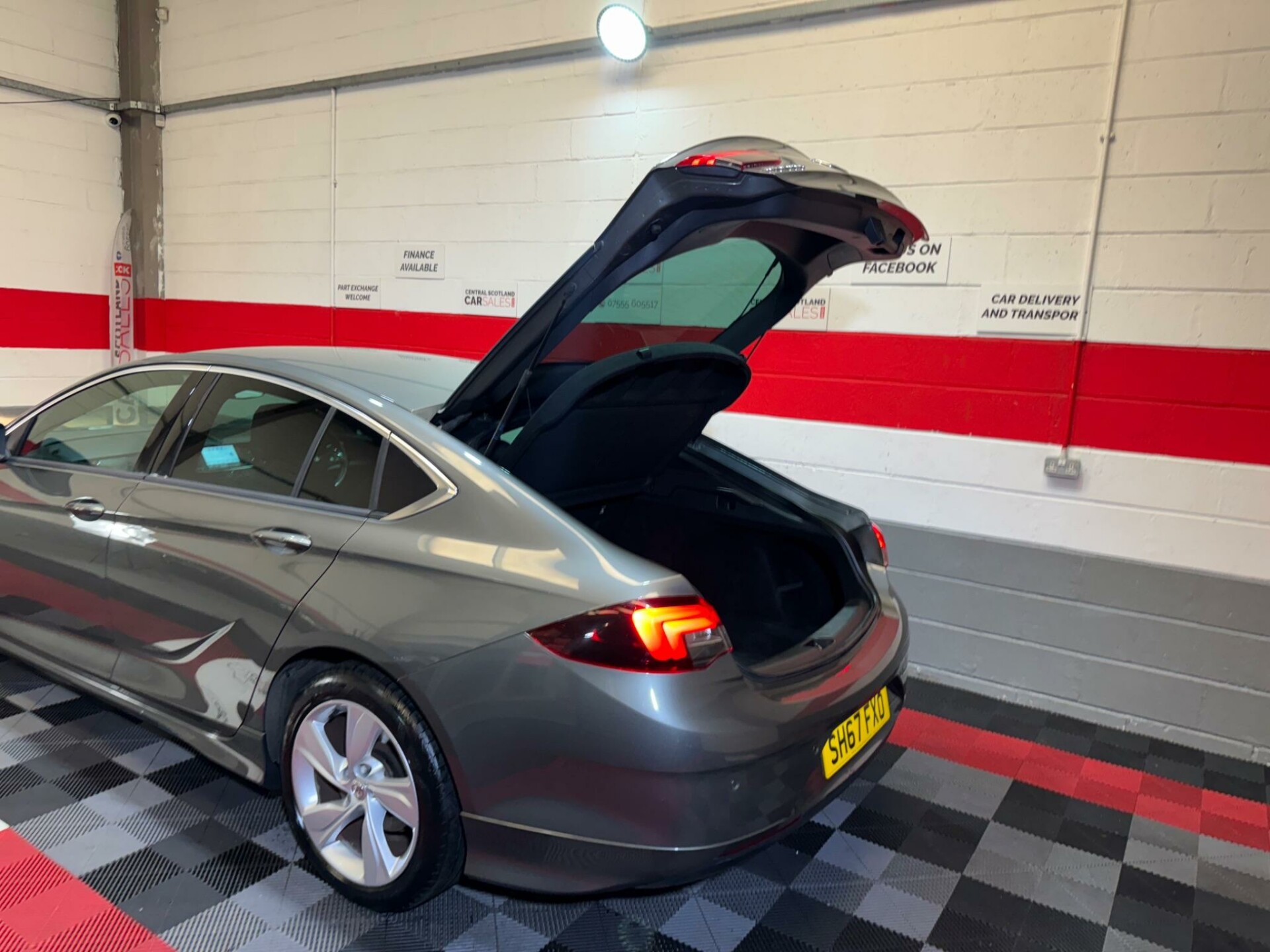 Vauxhall Insignia