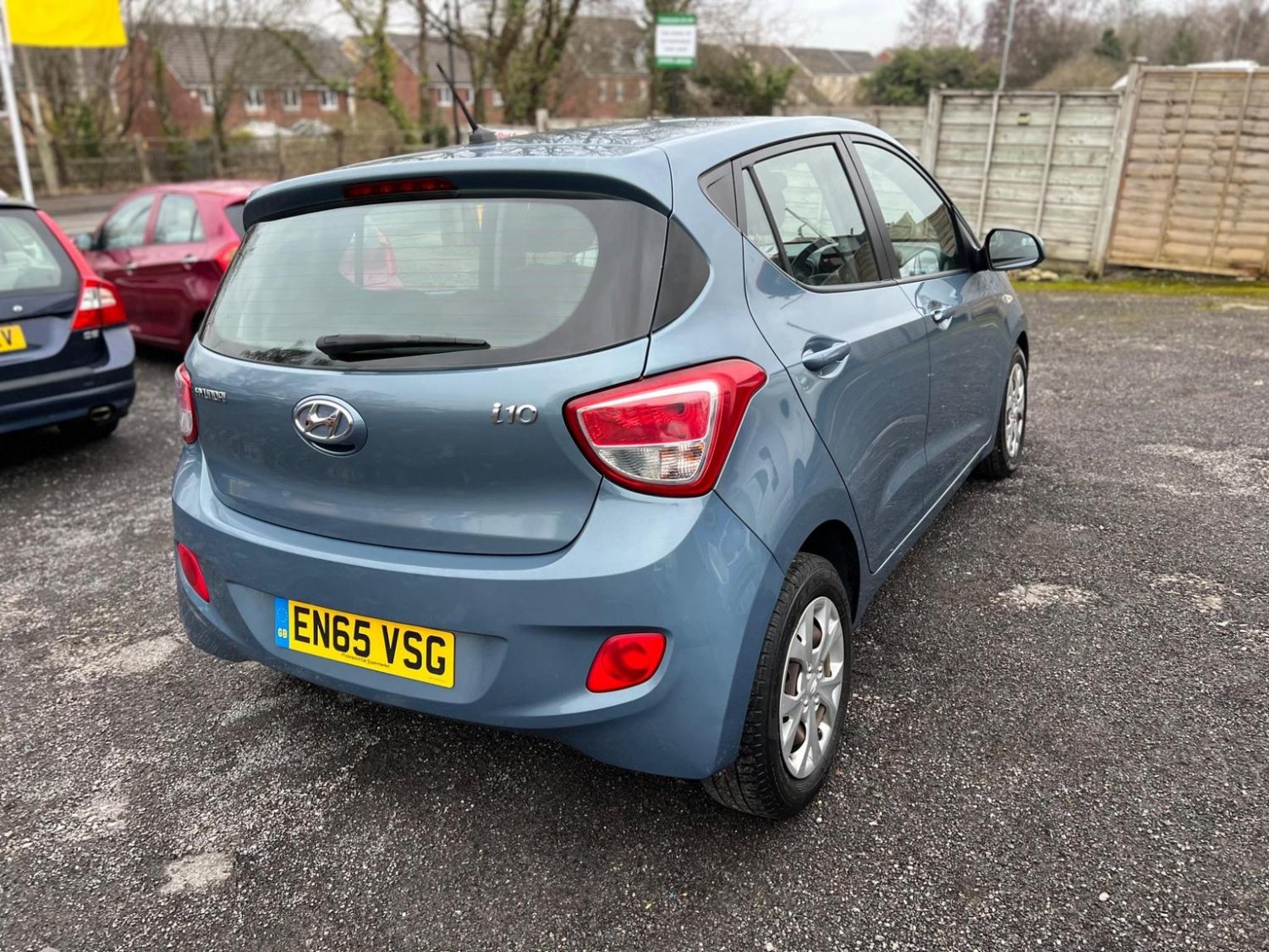 Hyundai i10