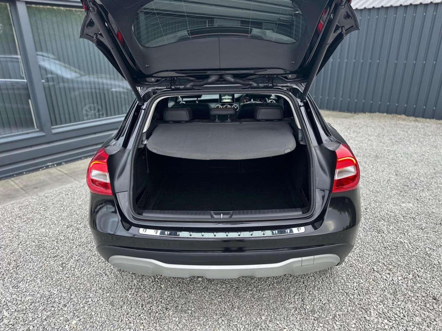 Mercedes Benz GLA Class