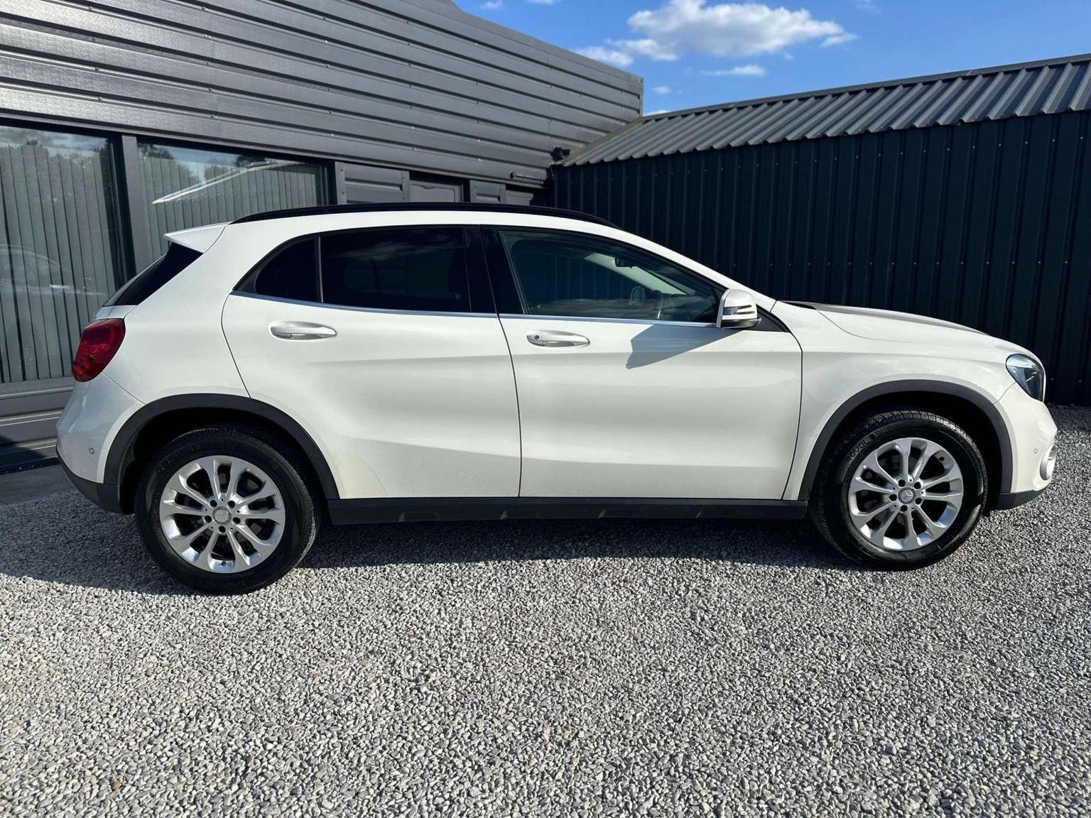 Mercedes Benz GLA Class