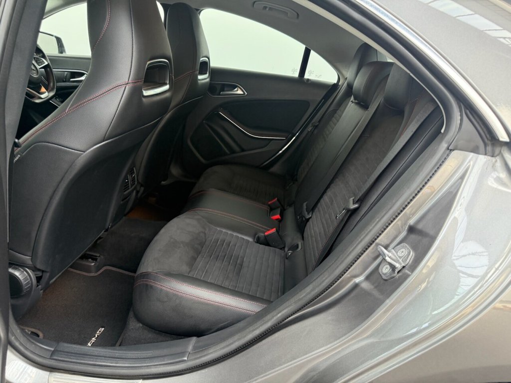 Mercedes Benz CLA