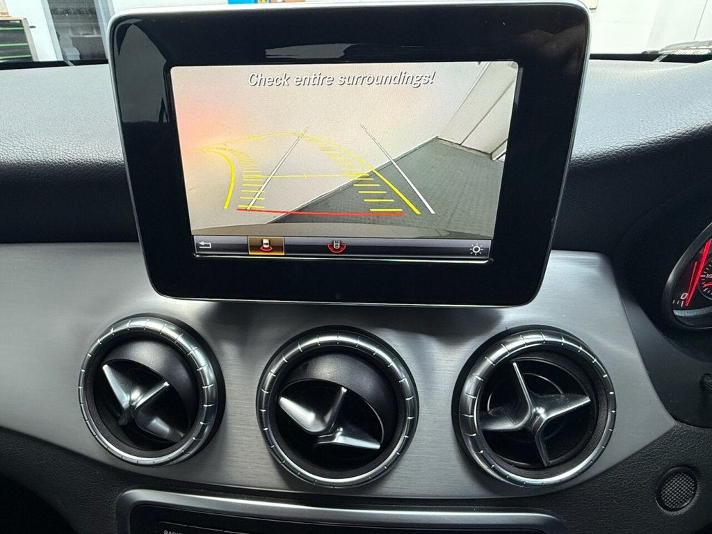 Mercedes Benz CLA