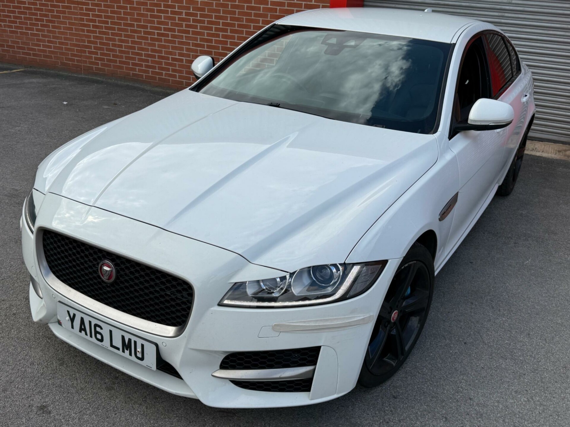 Jaguar XF