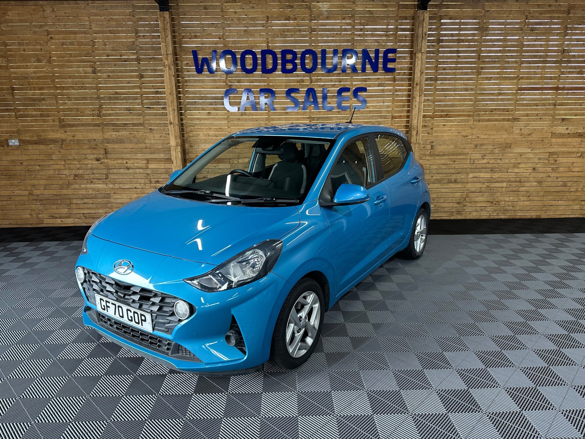 Hyundai i10