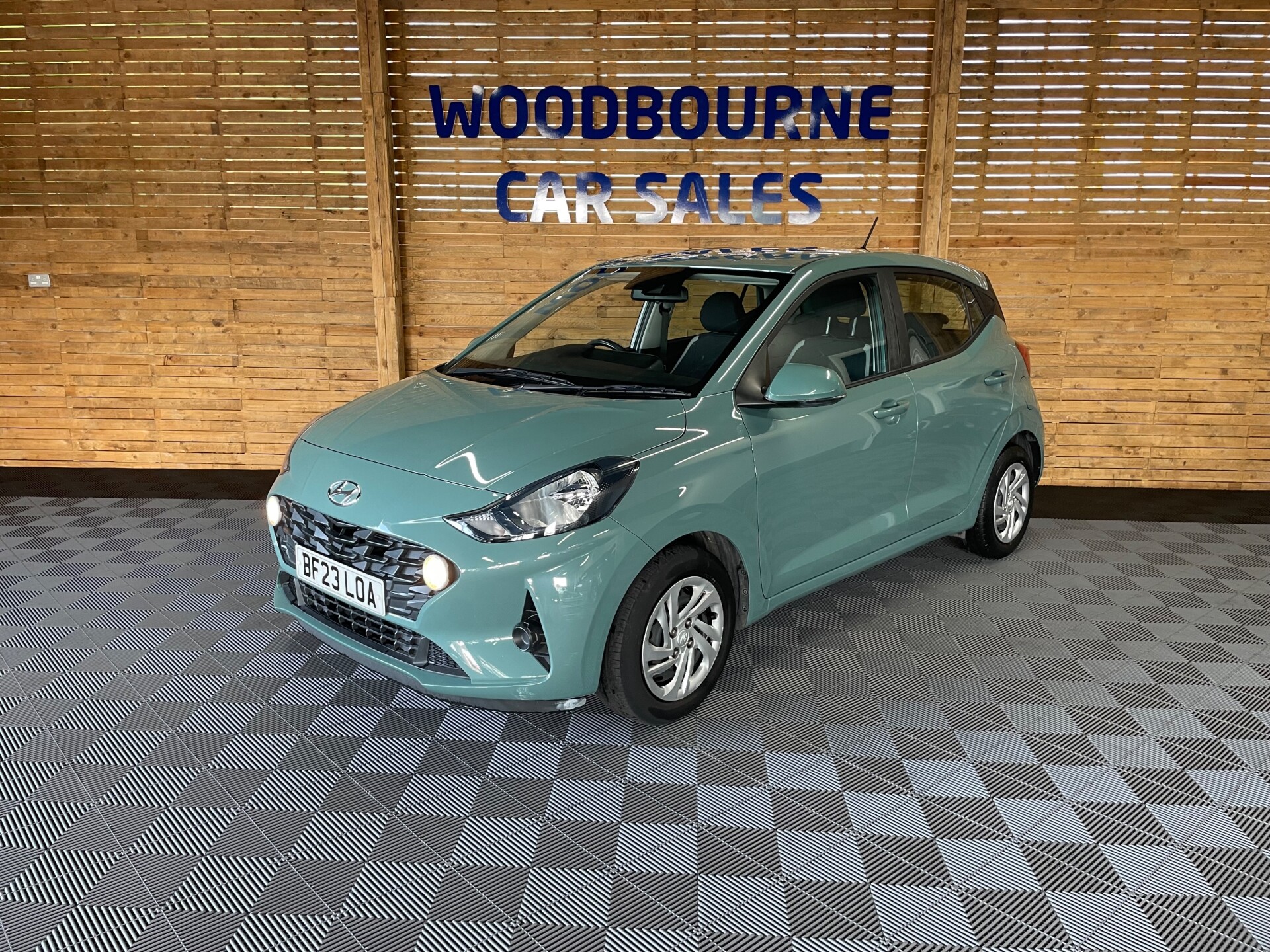 Hyundai i10