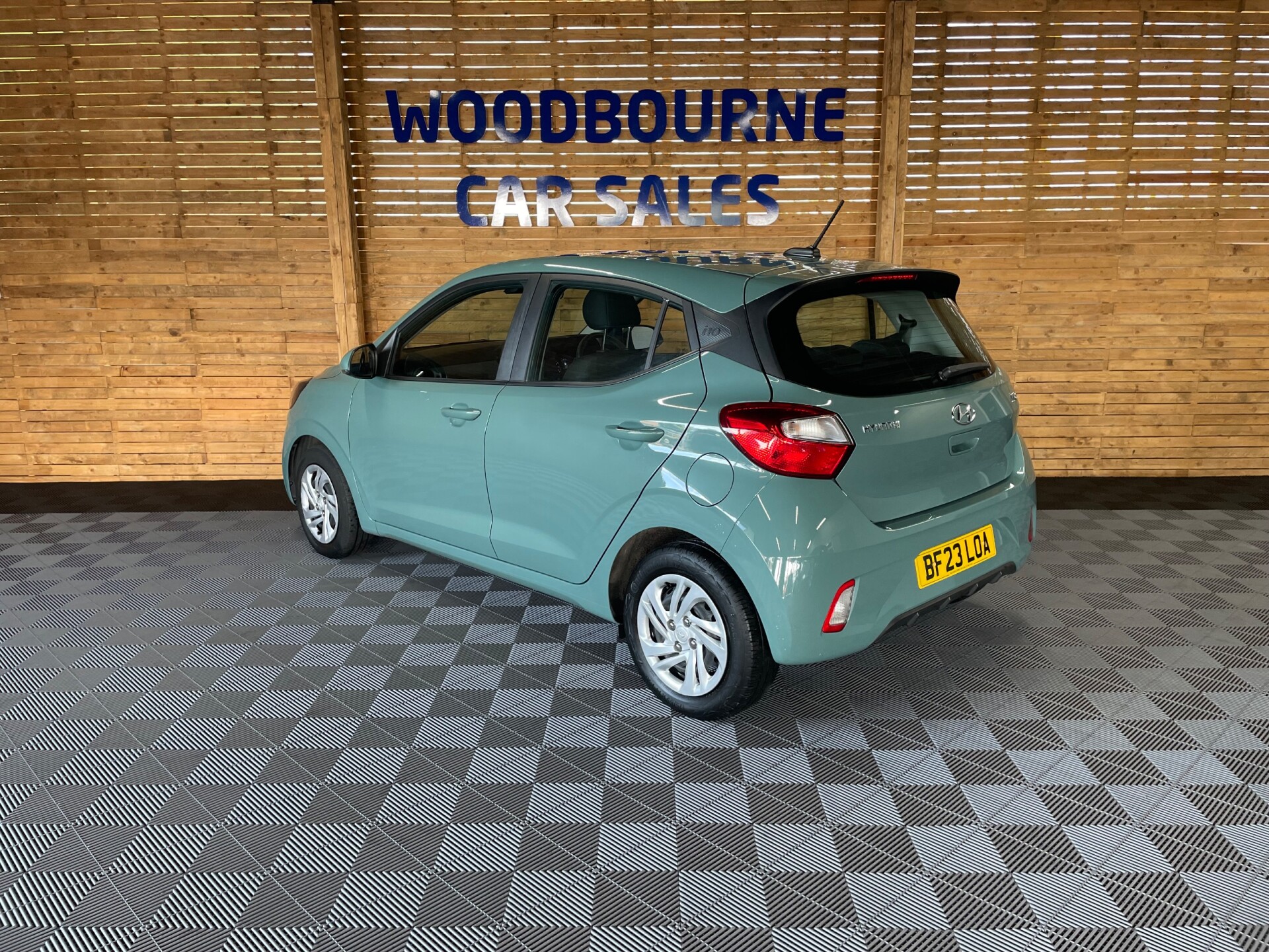 Hyundai i10