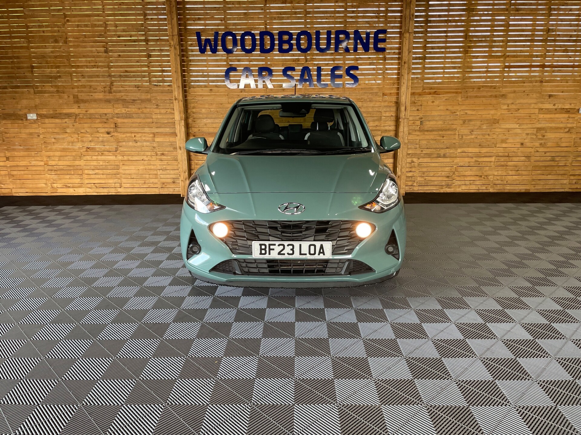 Hyundai i10