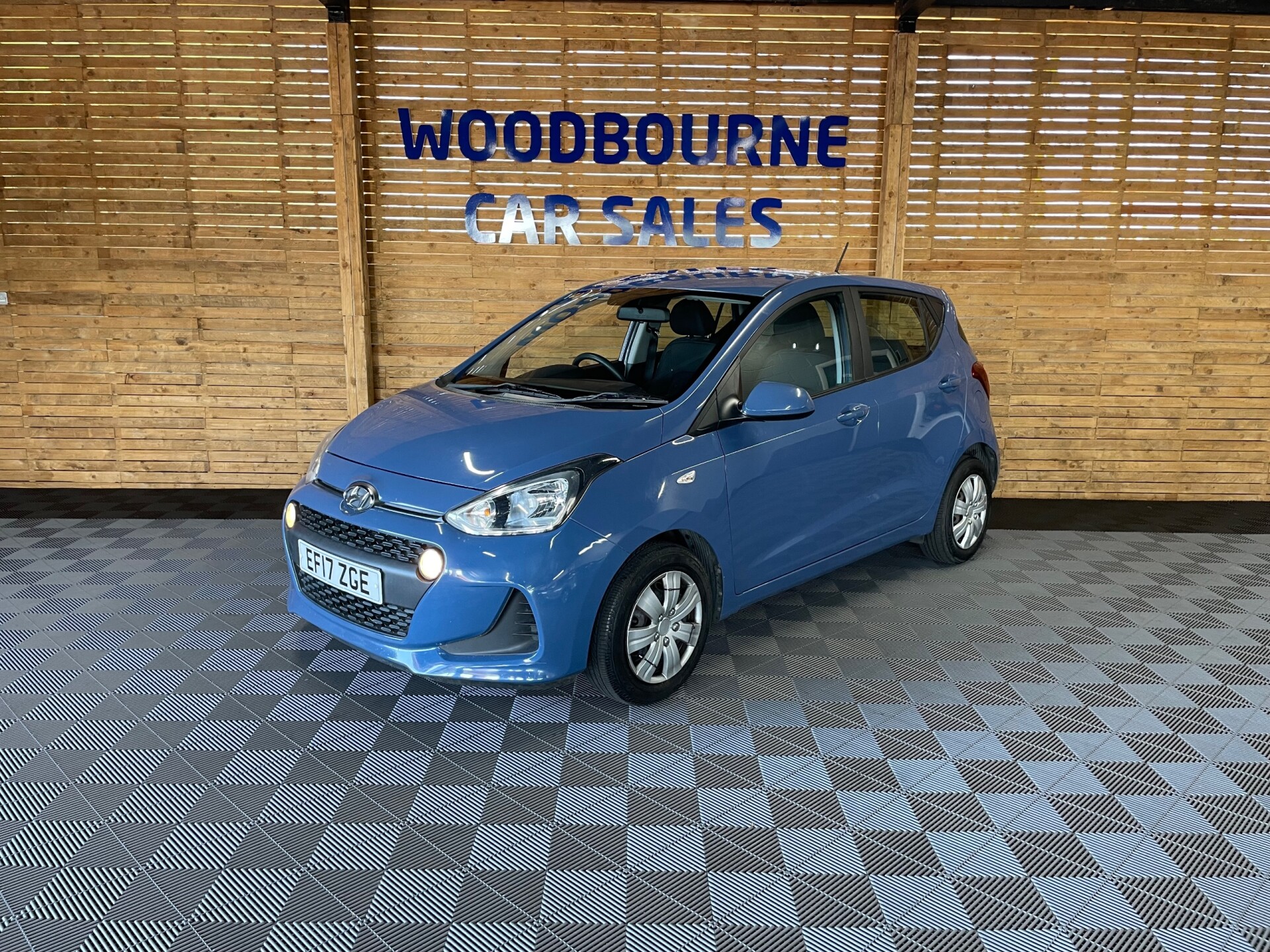 Hyundai i10