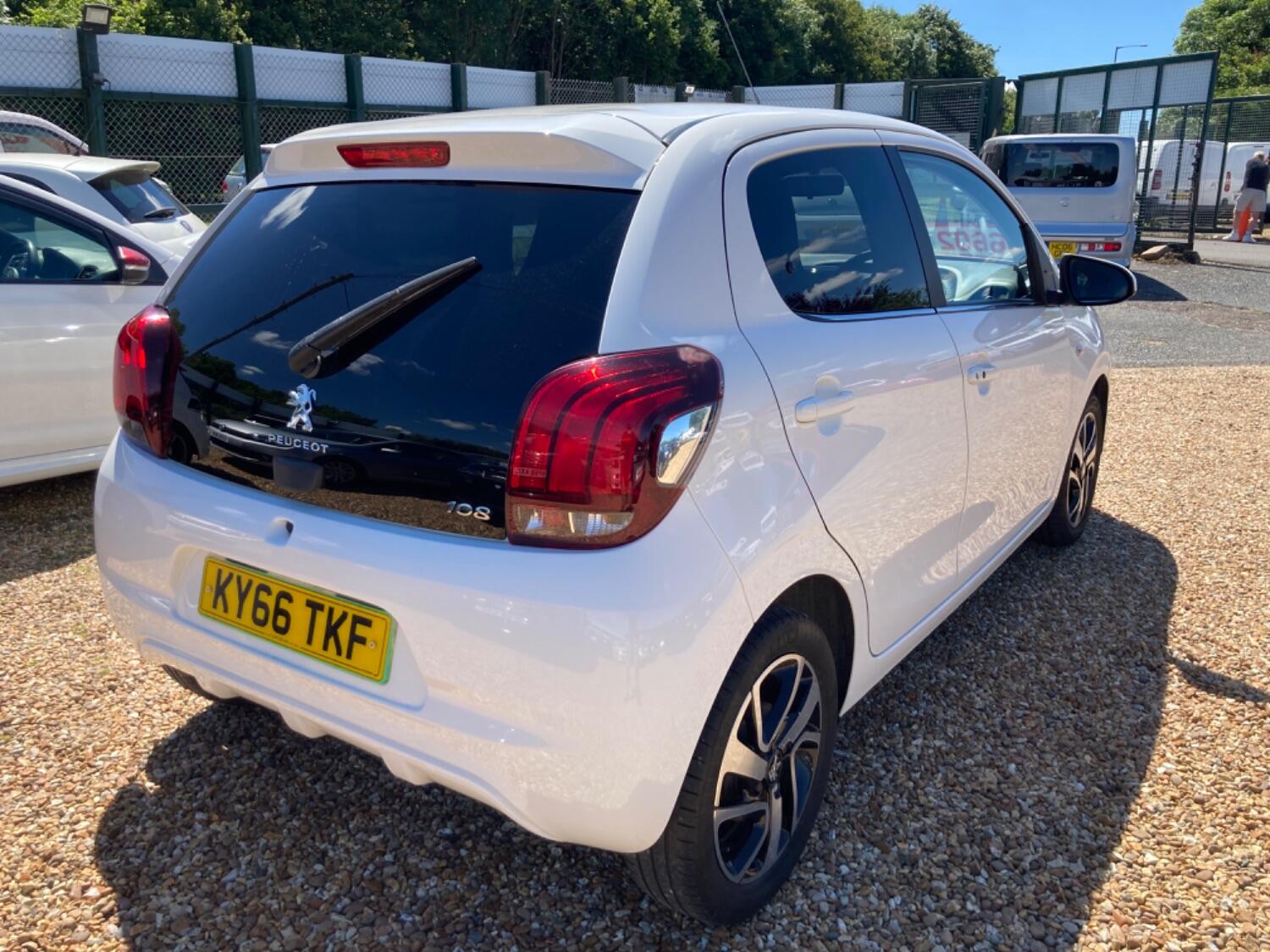 Peugeot 108