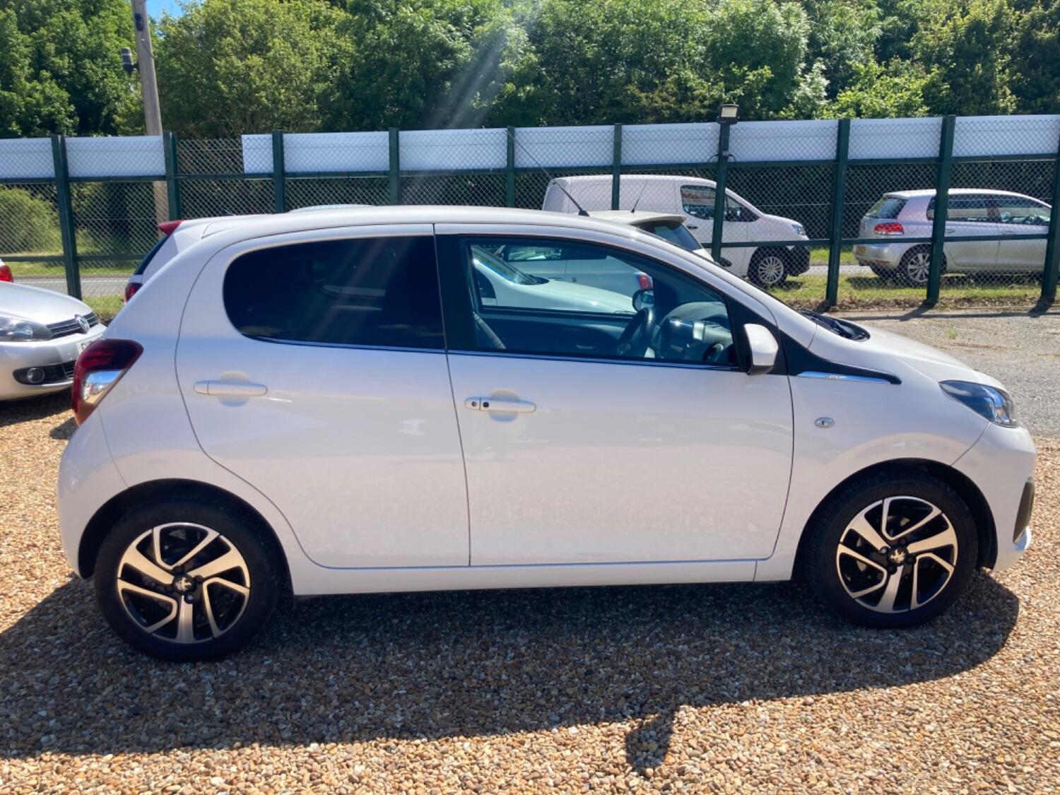 Peugeot 108