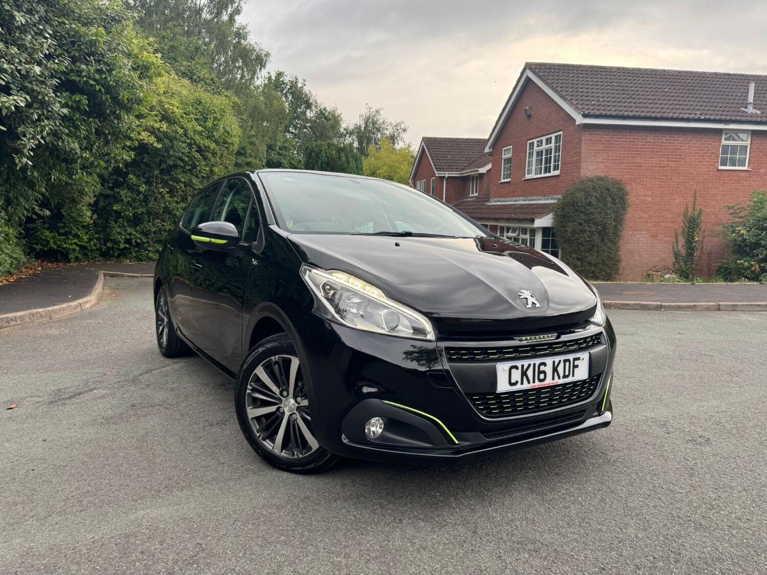 Peugeot 208