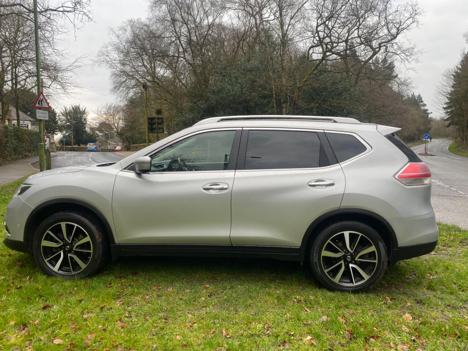 Nissan X Trail