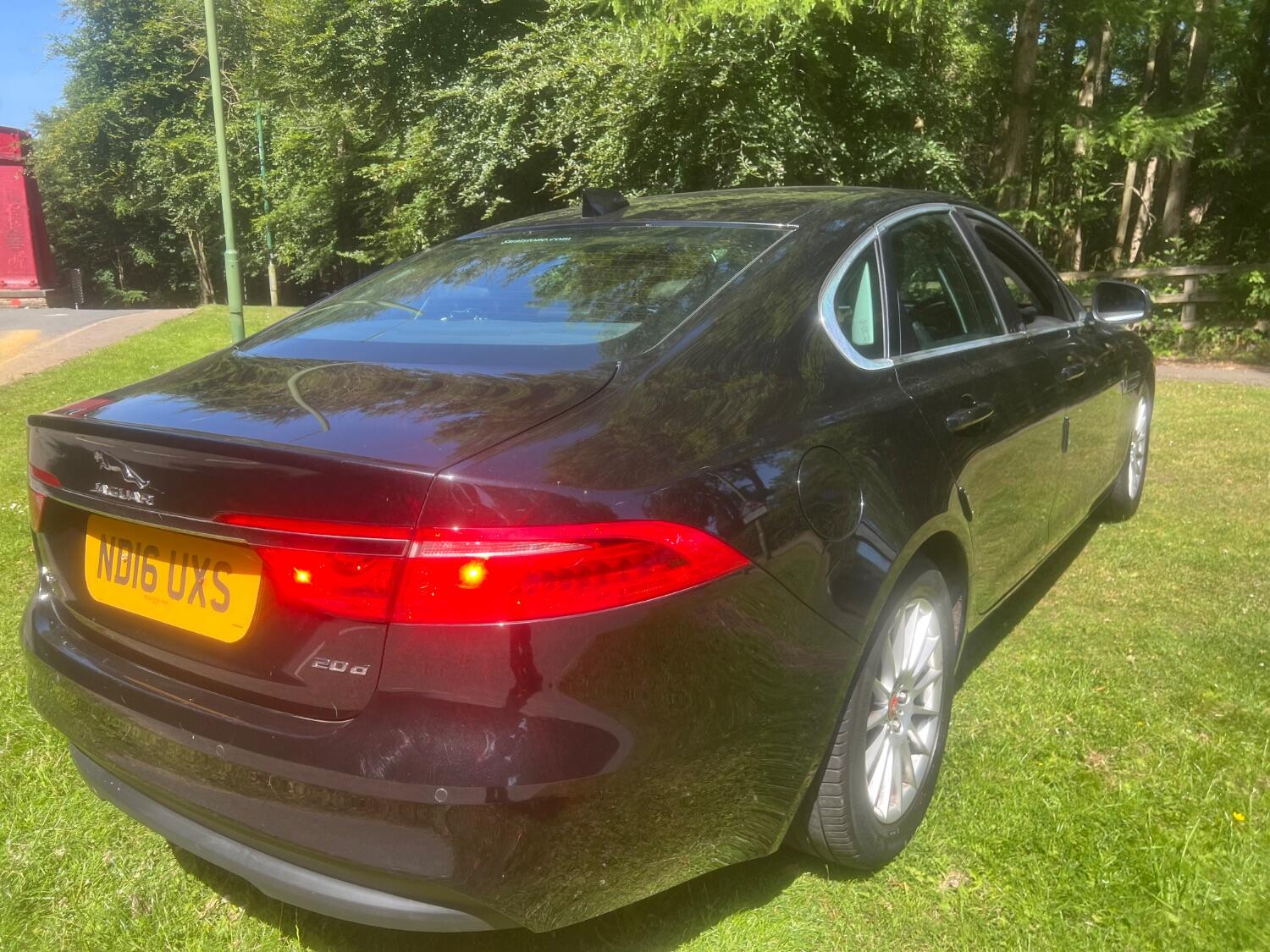 Jaguar XF