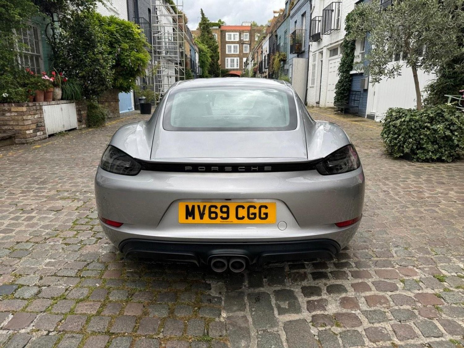 Porsche 718
