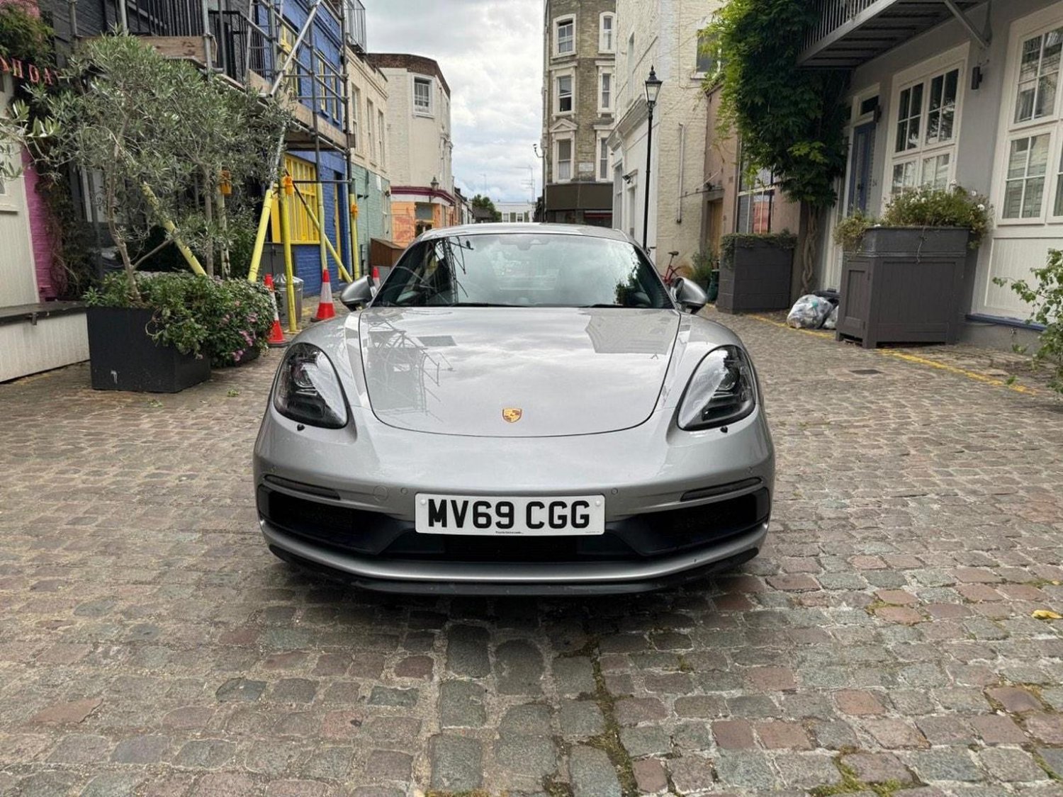 Porsche 718