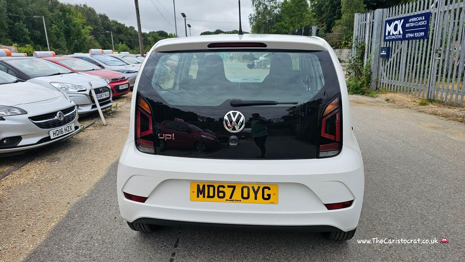 Volkswagen UP
