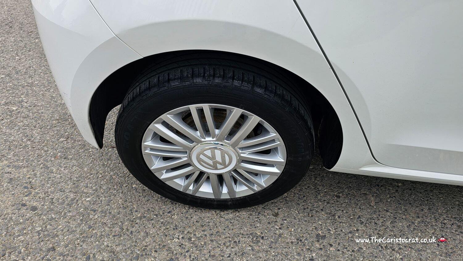Volkswagen UP