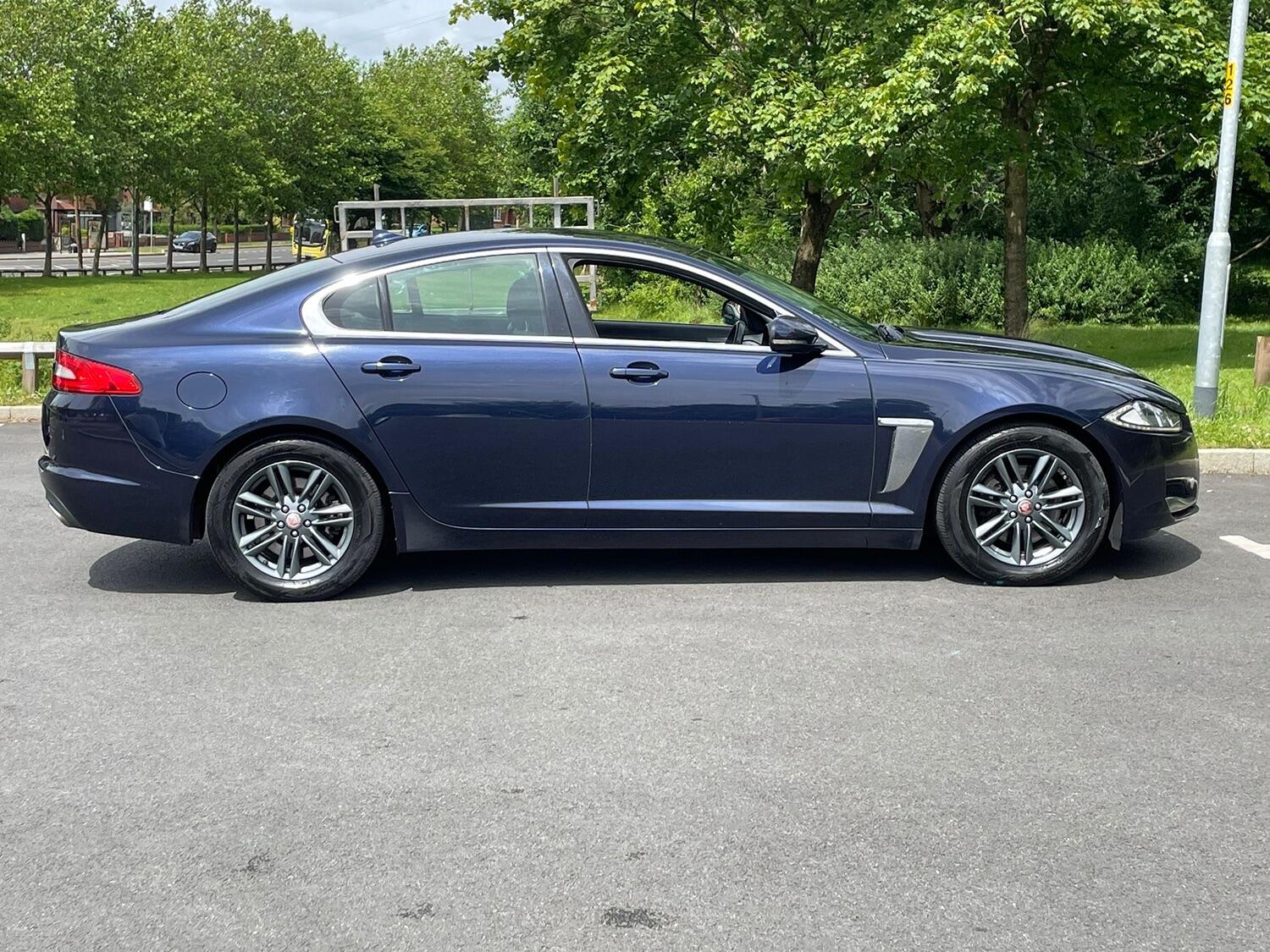 Jaguar XF