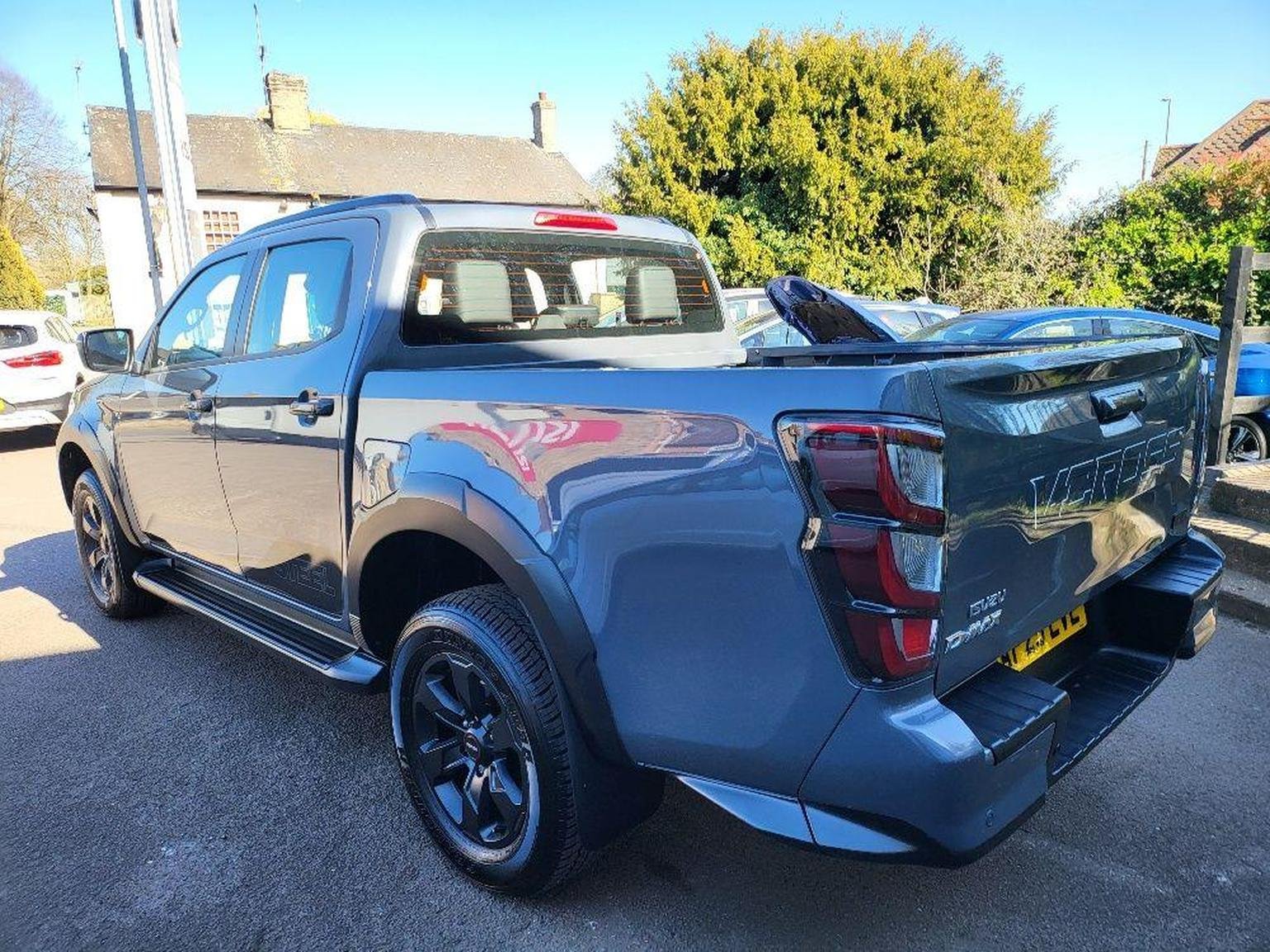 Isuzu D Max