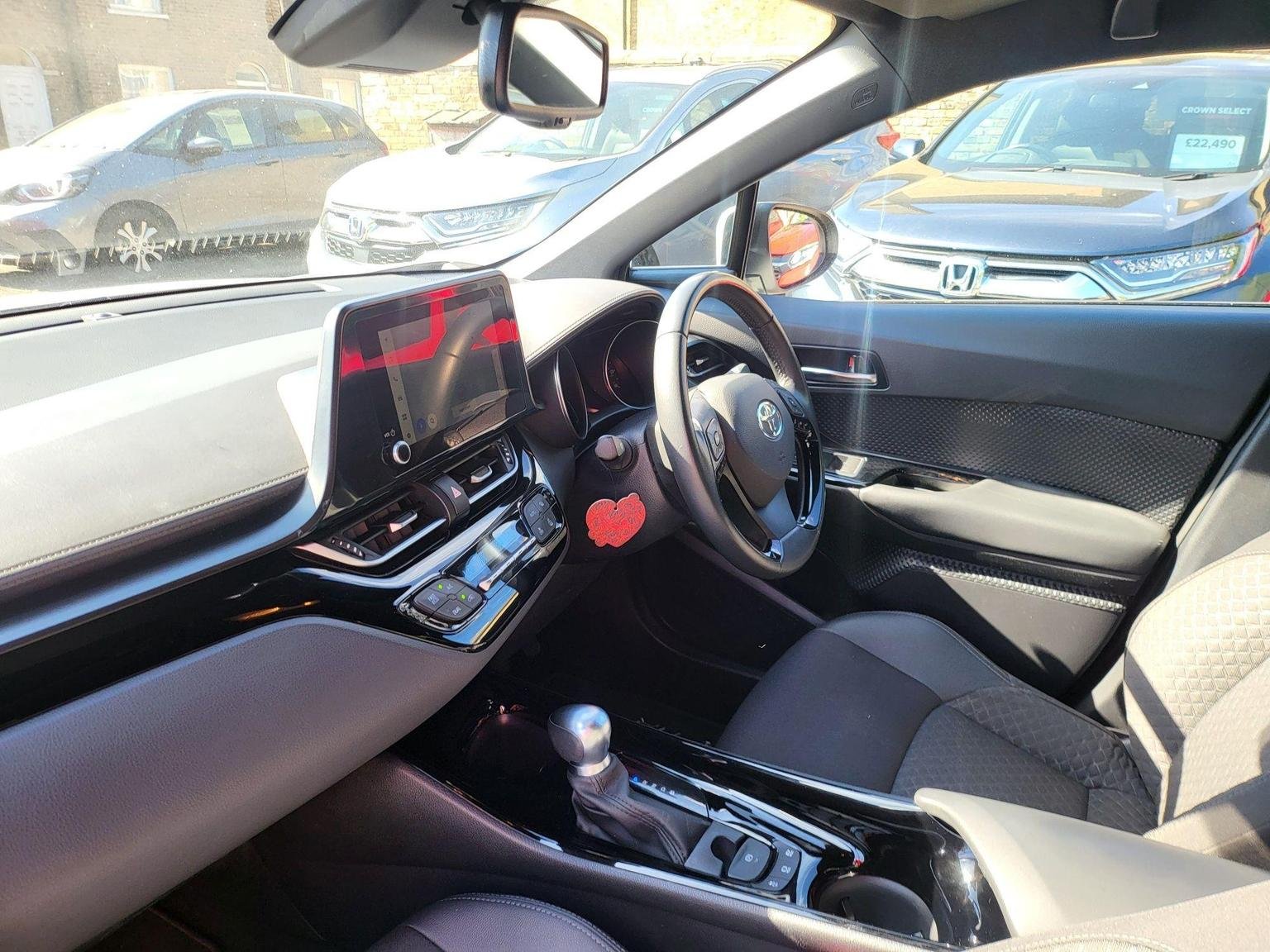 Toyota C HR