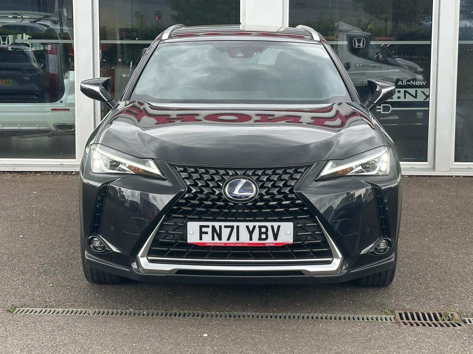 Lexus UX
