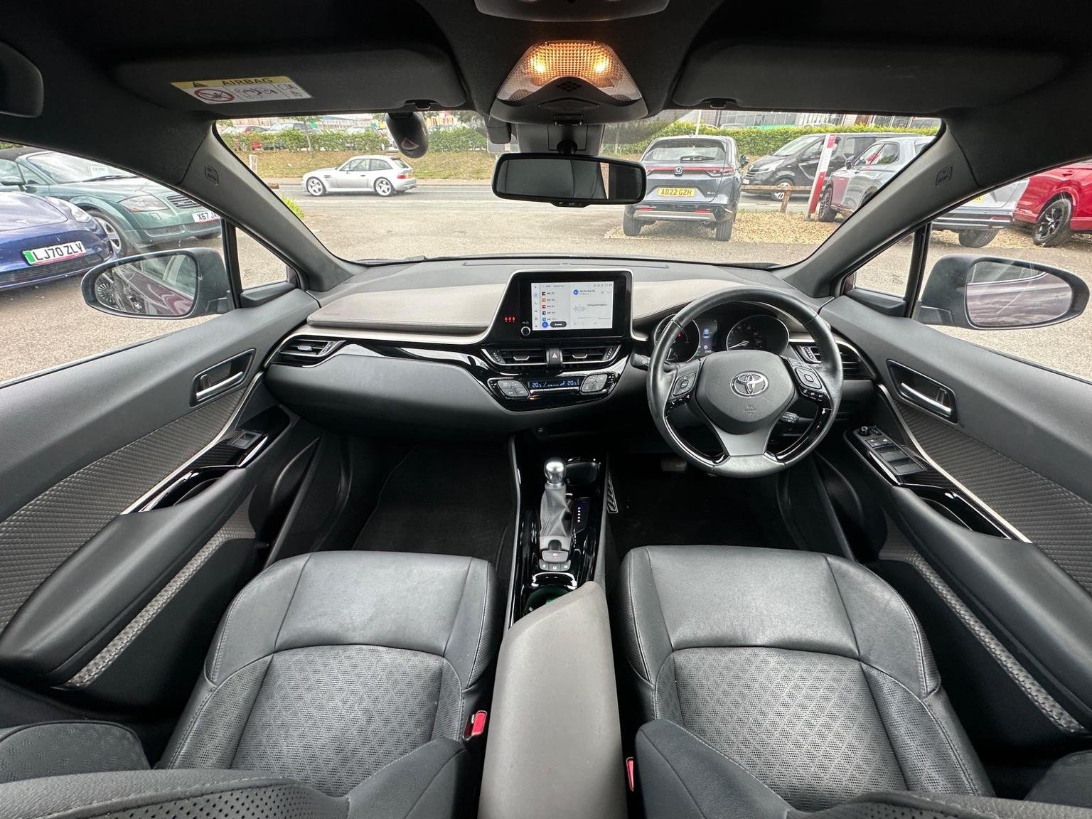 Toyota C HR