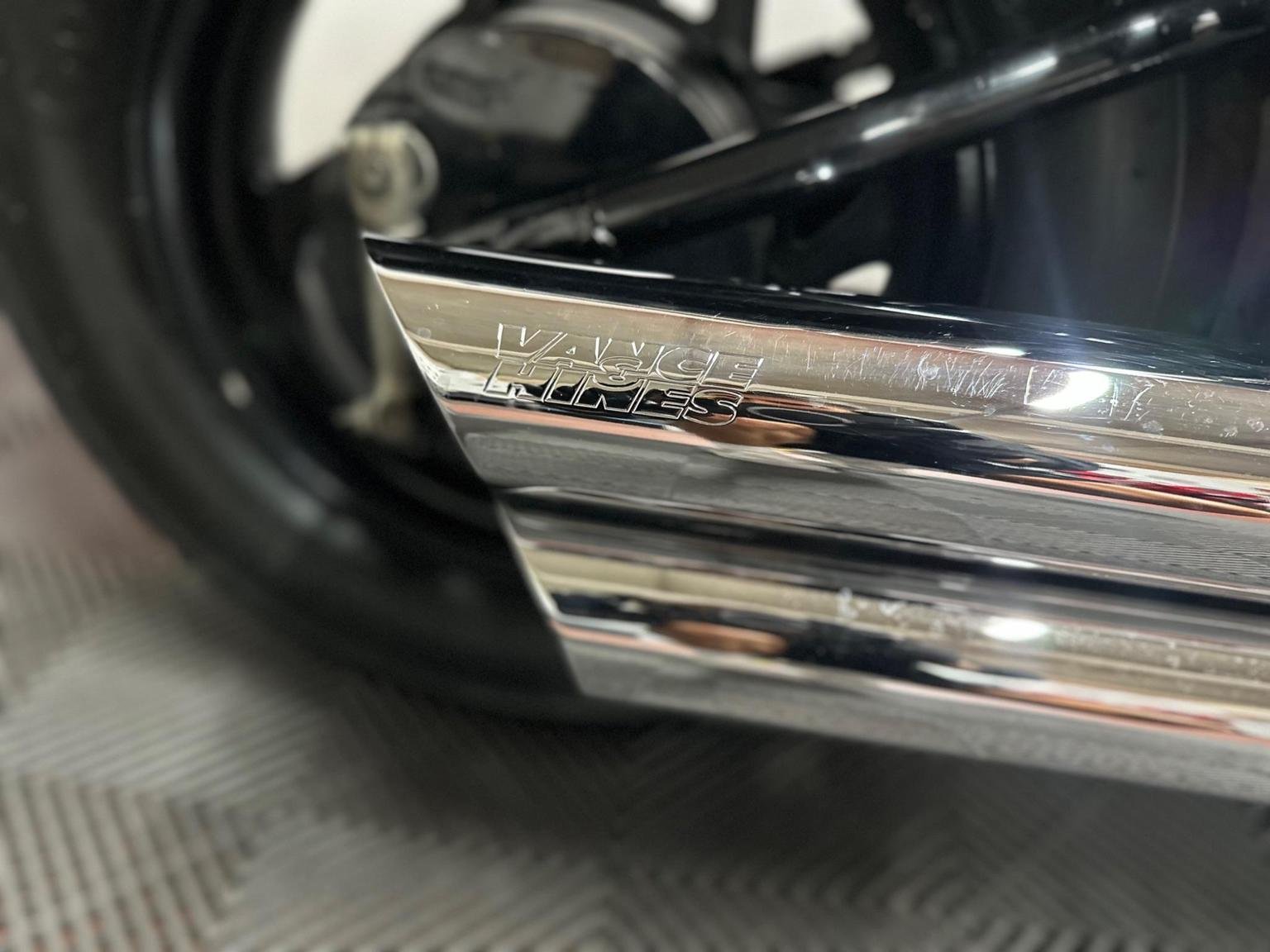 Suzuki Intruder 800