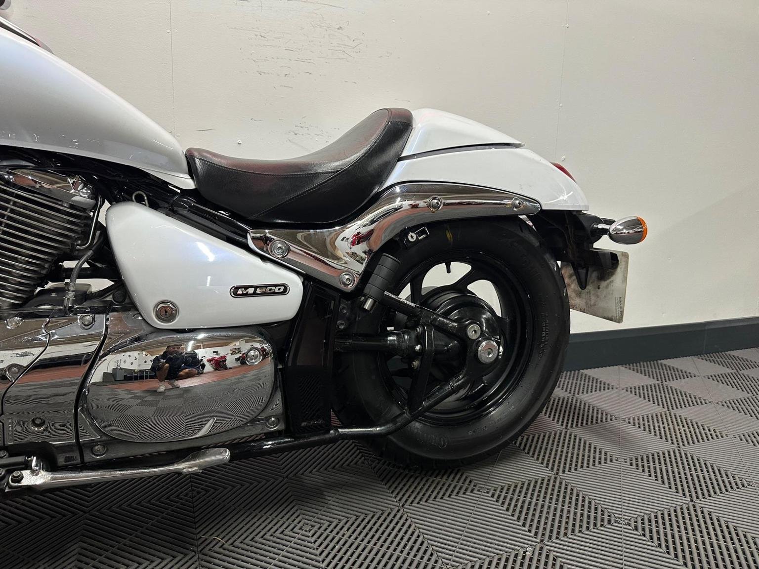 Suzuki Intruder 800