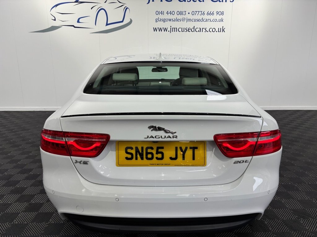 Jaguar XE