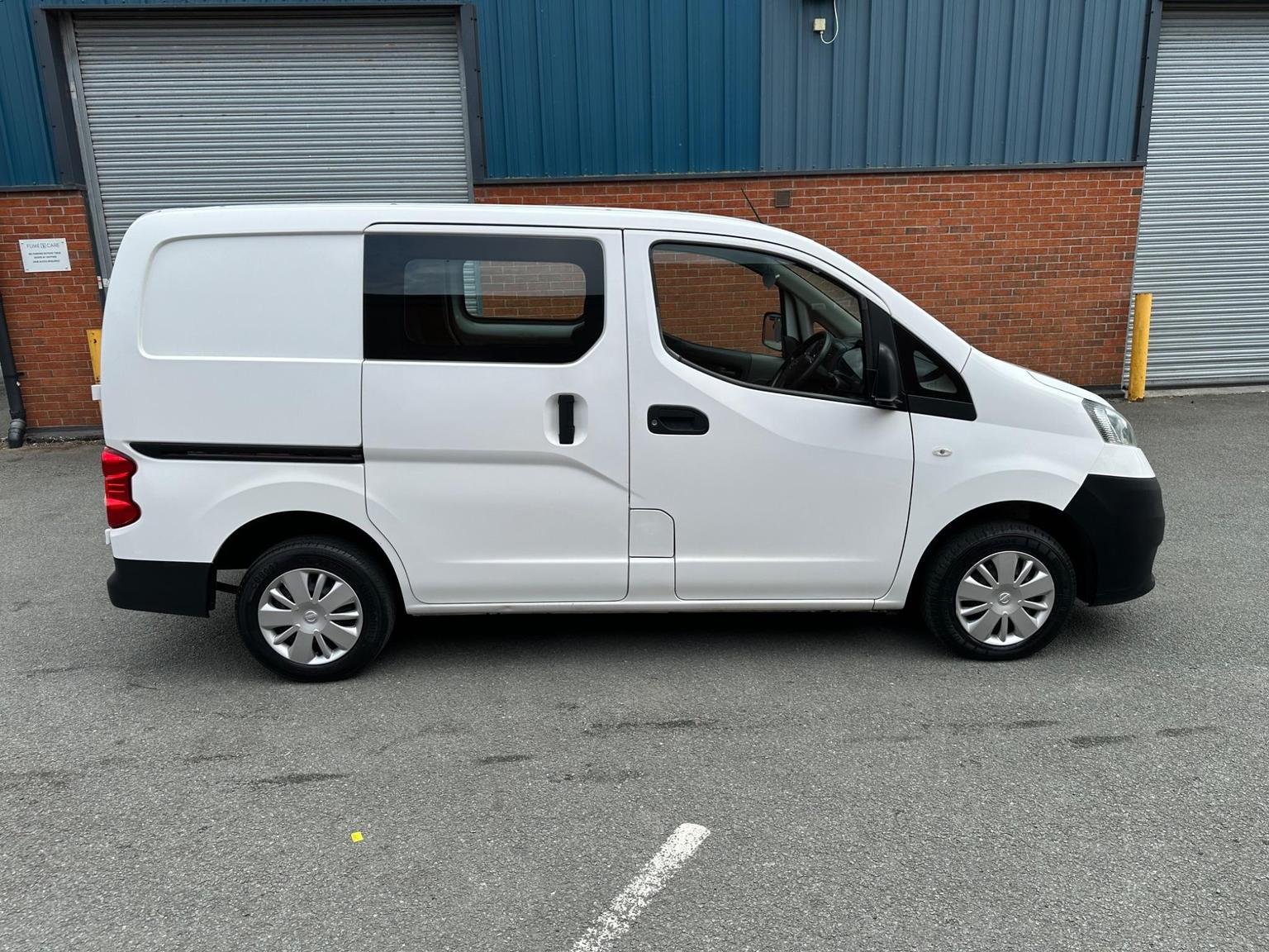 Nissan NV200
