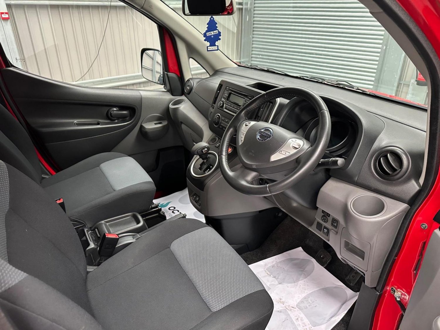 Nissan eNV200