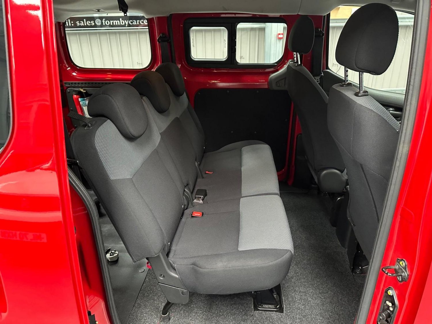 Nissan eNV200
