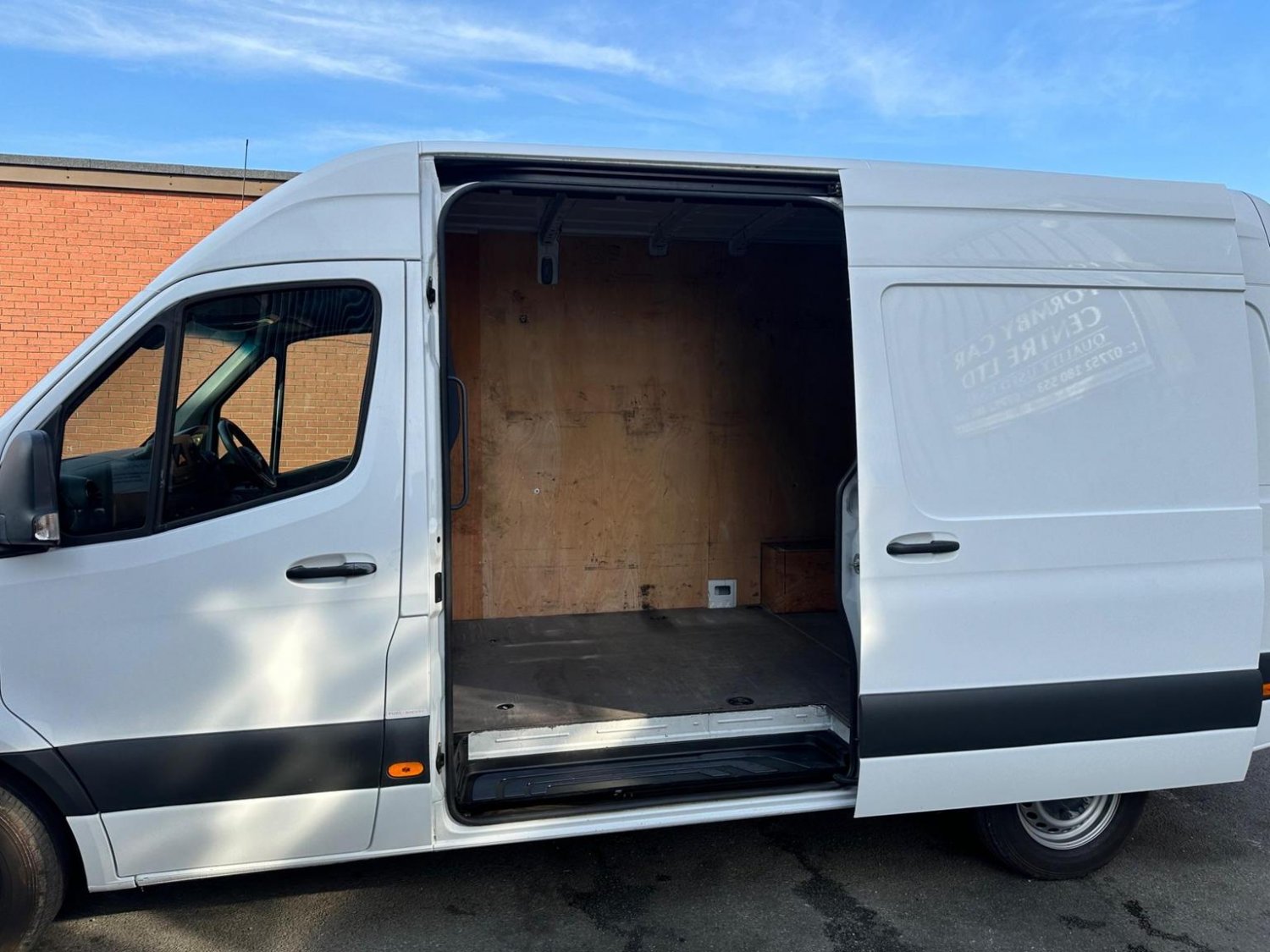 Mercedes Benz Sprinter