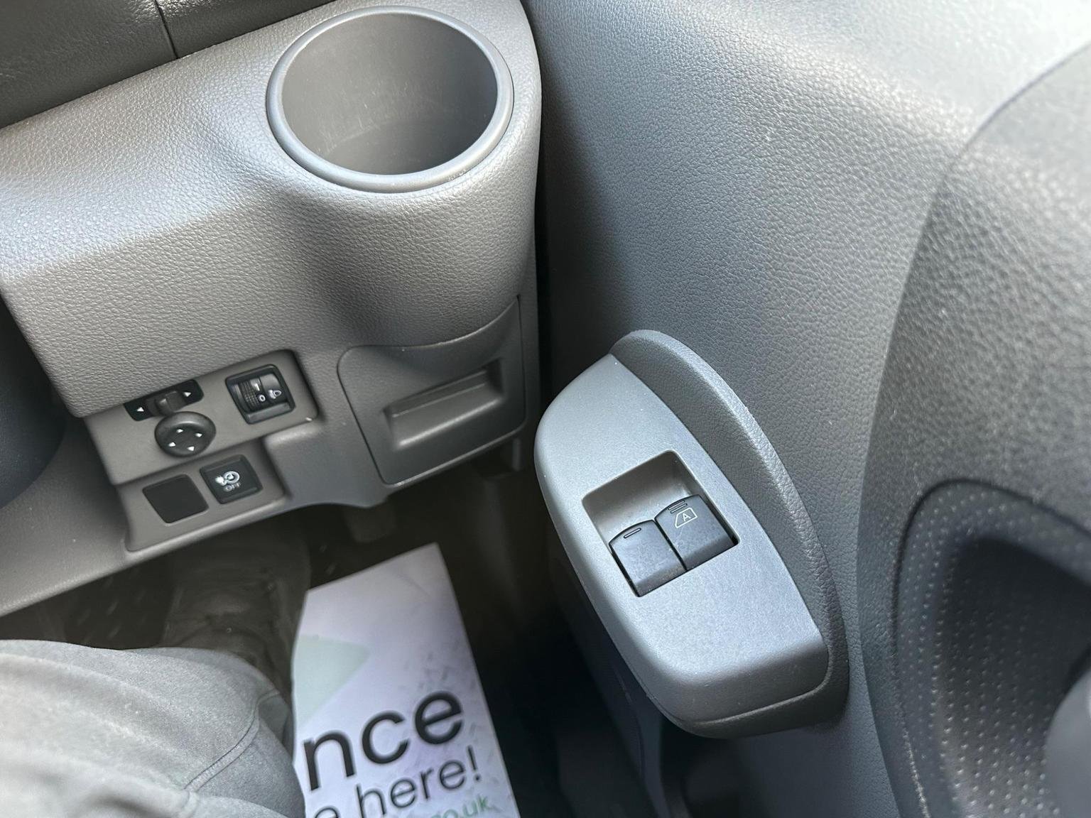 Nissan eNV200
