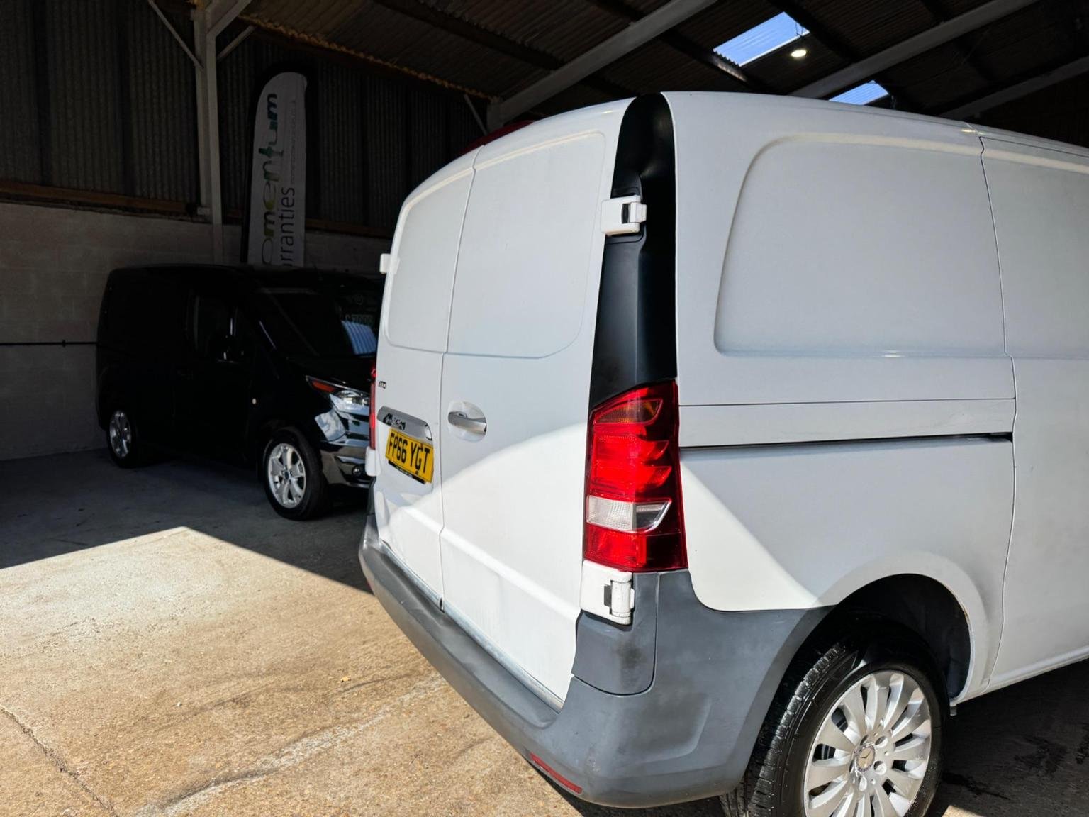 Mercedes Benz Vito