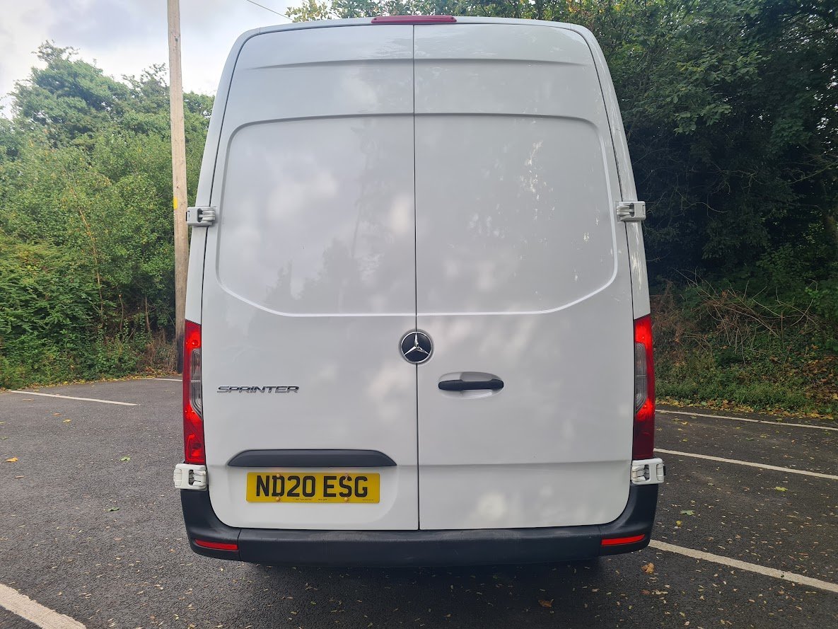 Mercedes Benz Sprinter