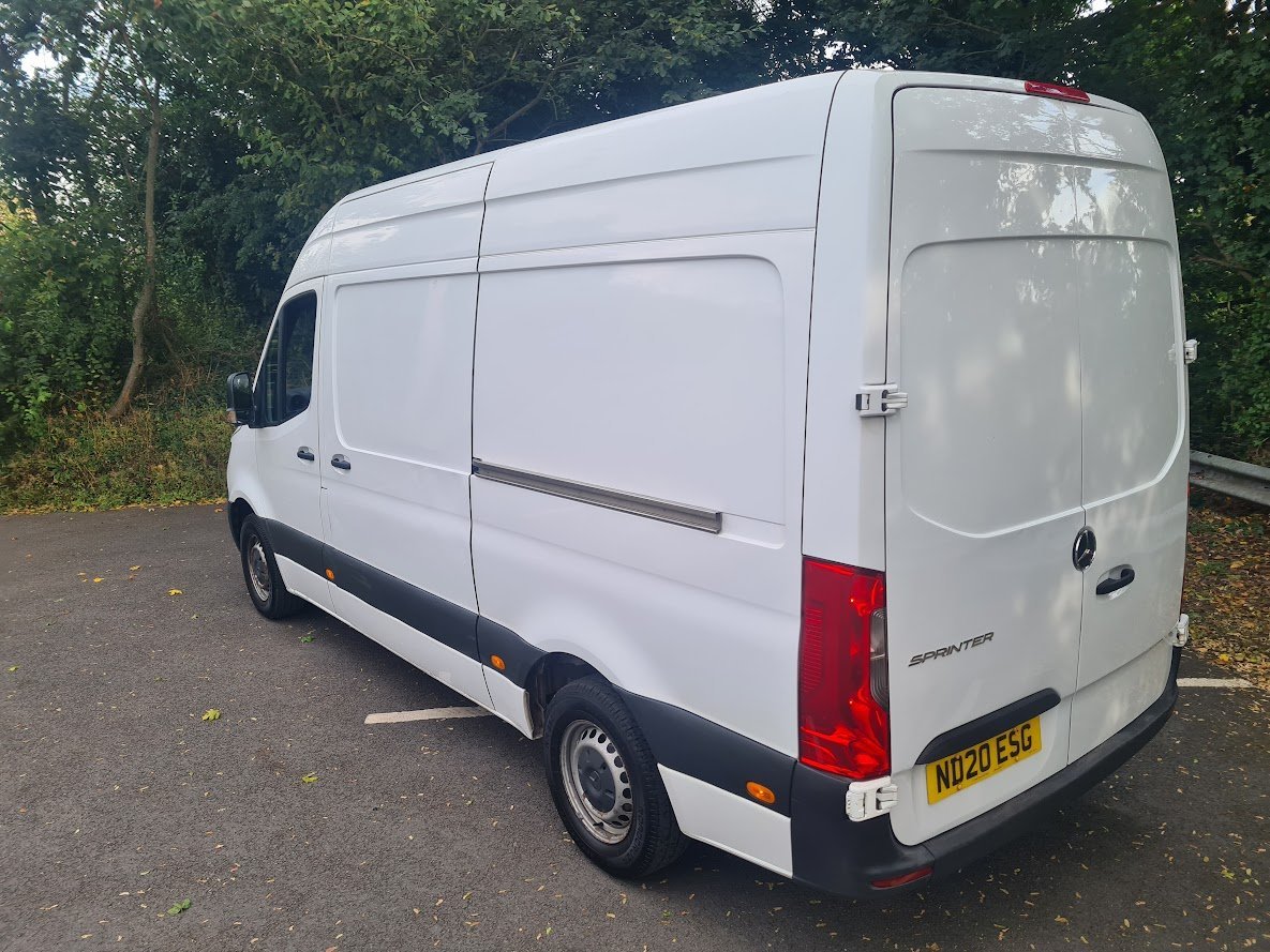 Mercedes Benz Sprinter