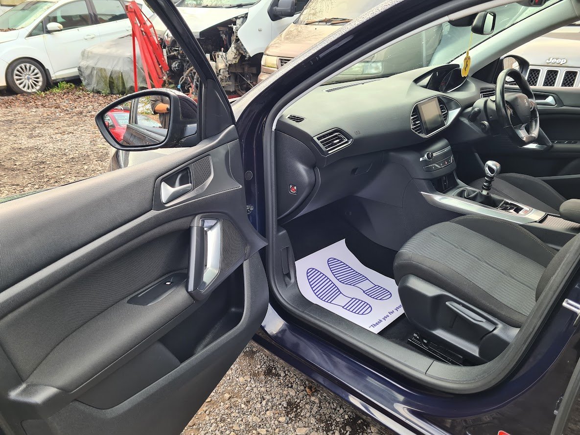 Peugeot 308