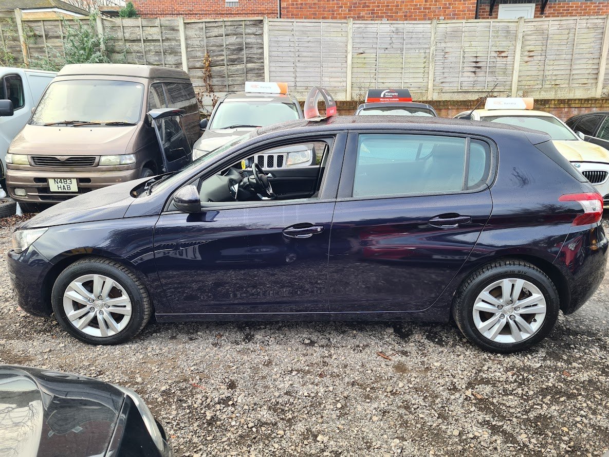 Peugeot 308