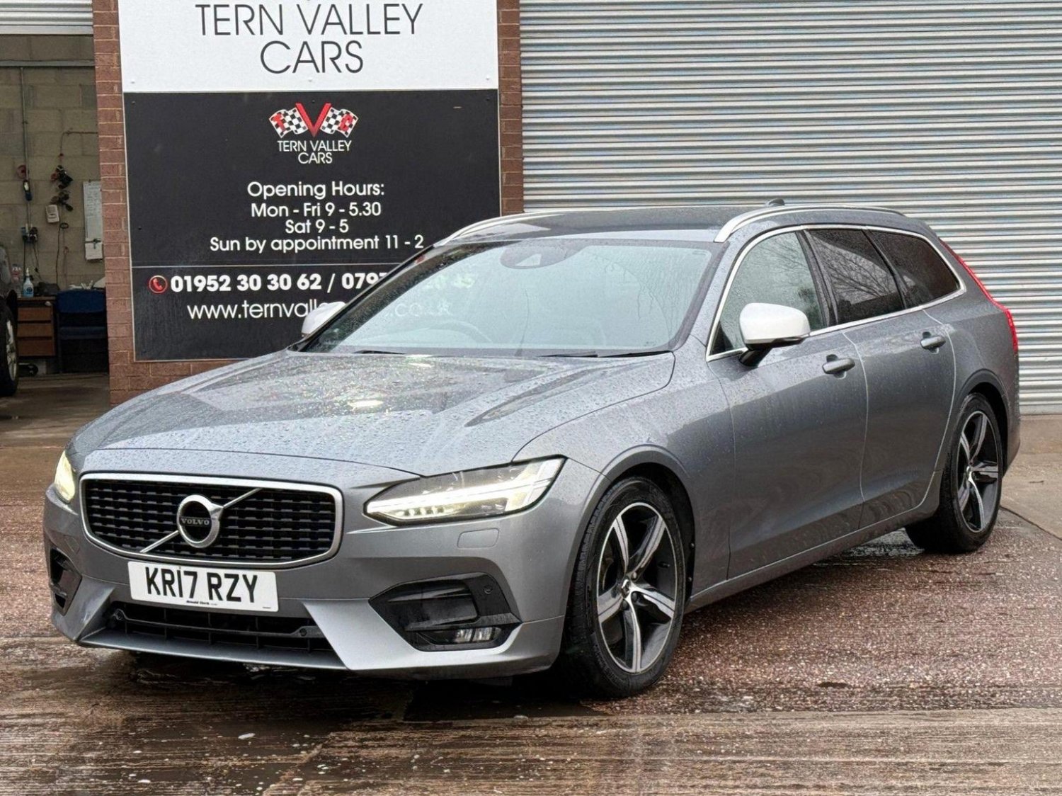 Volvo V90