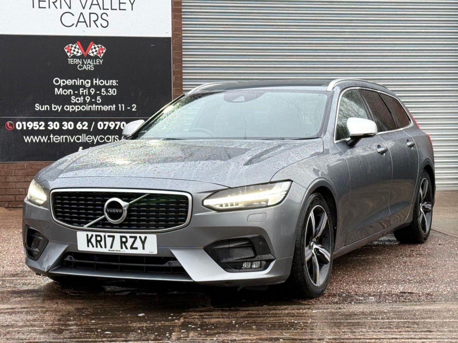 Volvo V90