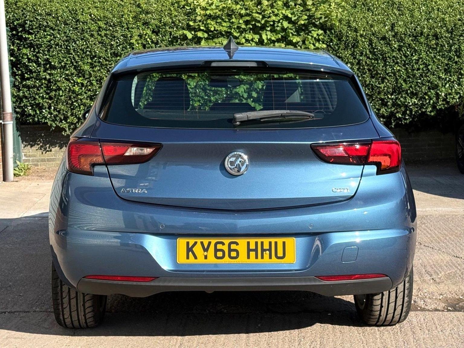 Vauxhall Astra