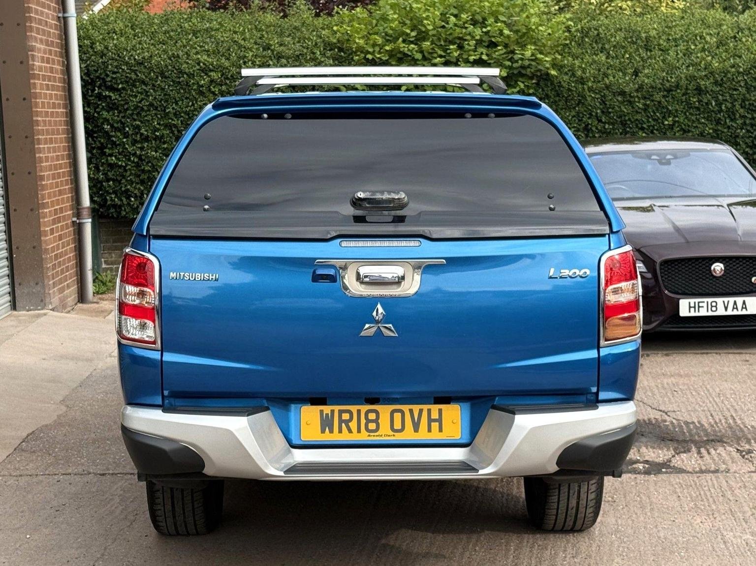 Mitsubishi L200