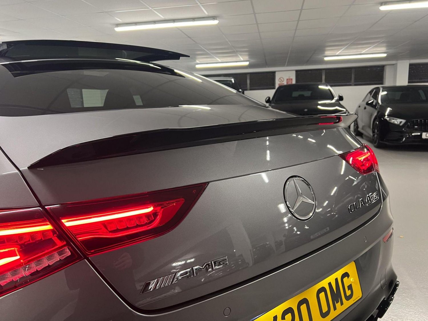 Mercedes Benz CLA