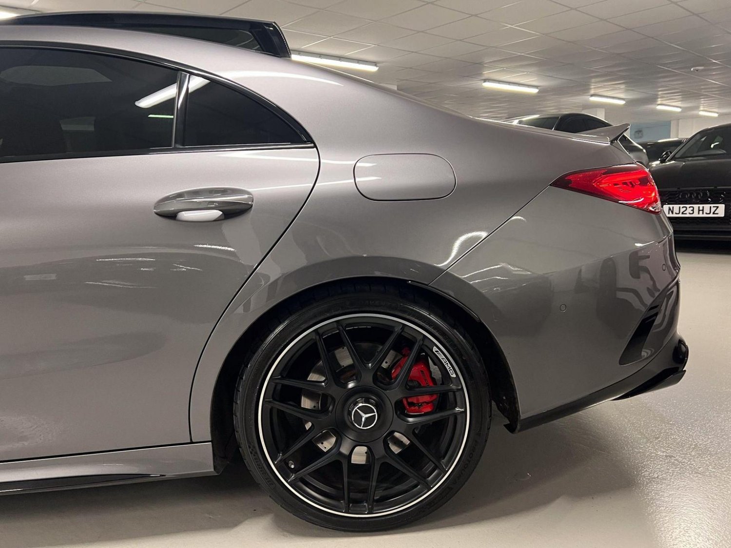 Mercedes Benz CLA
