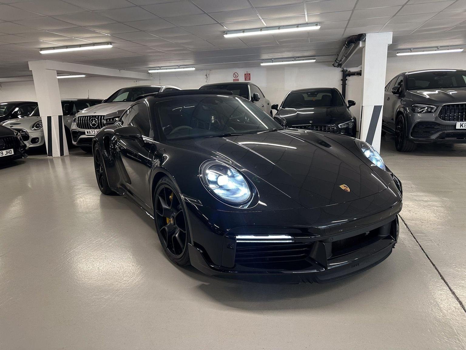 Porsche 911