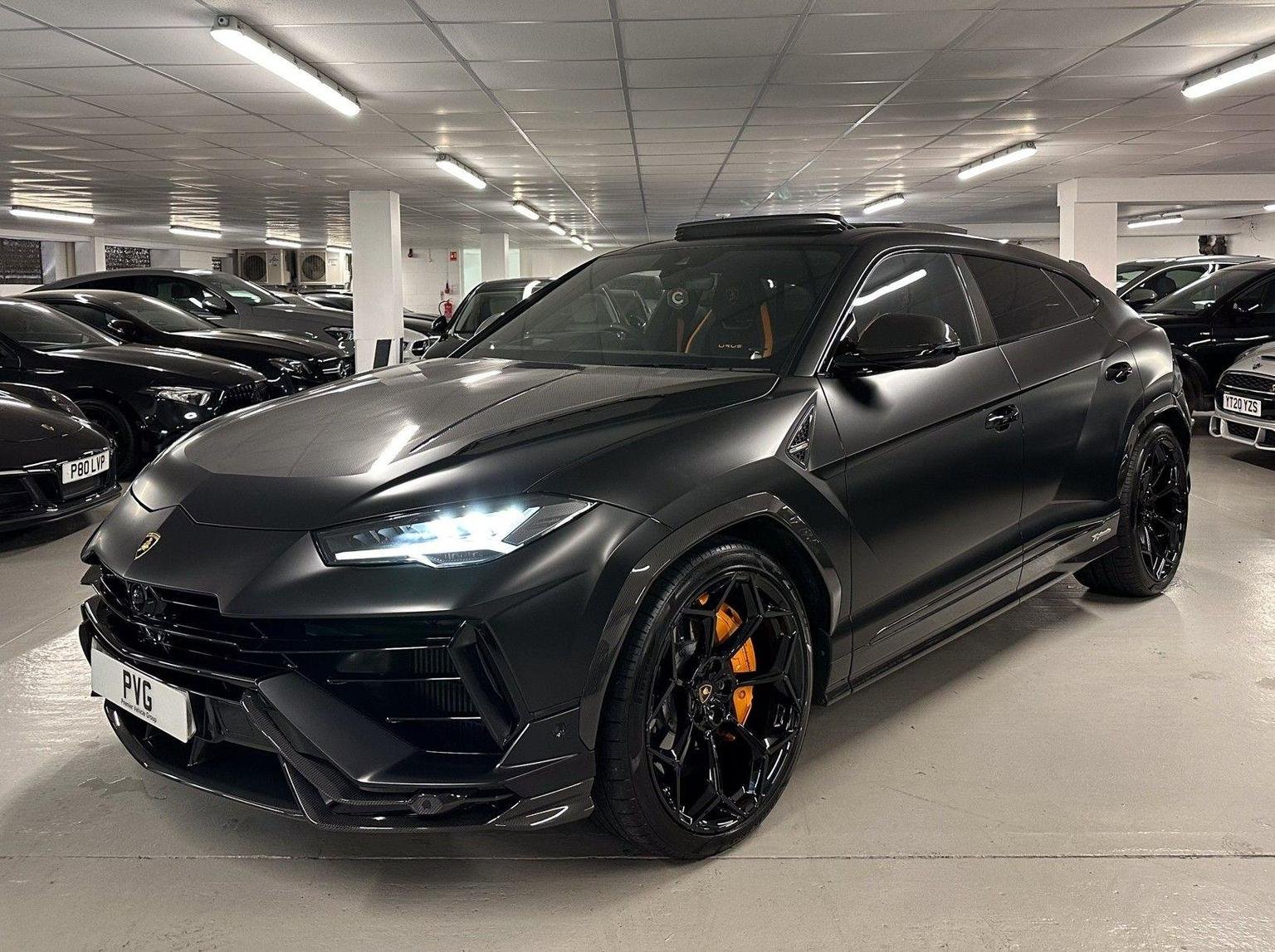 Lamborghini URUS