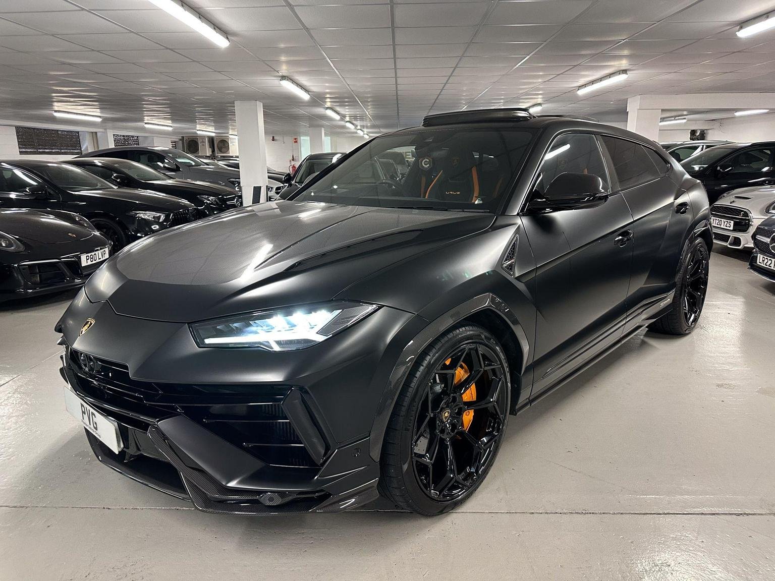 Lamborghini URUS